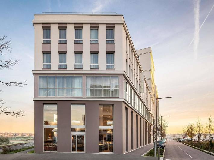 Hôtel pour 2 personnes, avec terrasse, animaux acceptés à Achères - 4