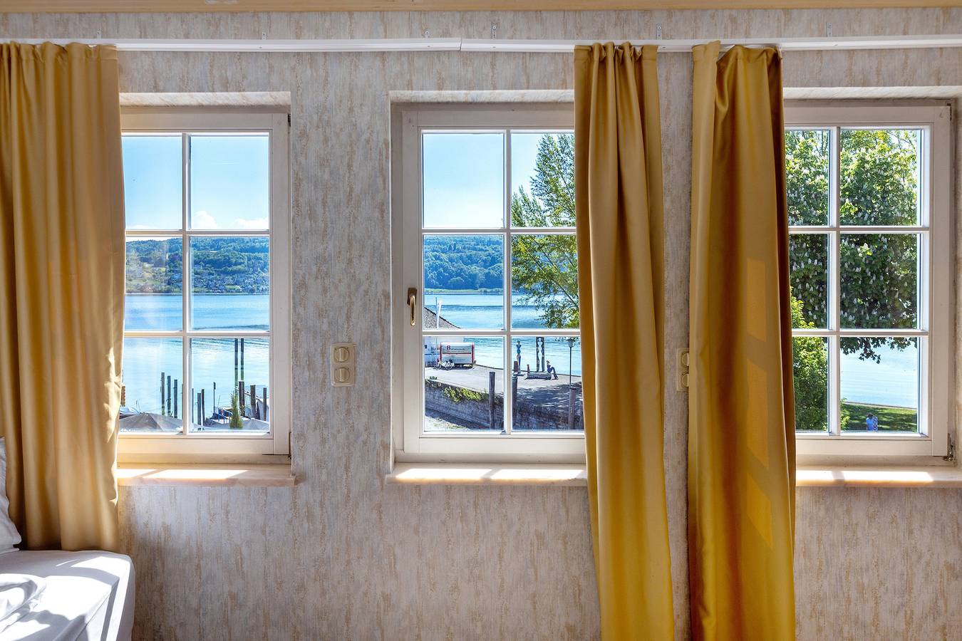 3- Bett Familienzimmer , 36 m² mit Seeblick und Jacuzzi in Reichenau, Untersee