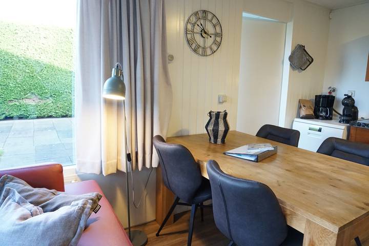 Ferienhaus für 4 Personen, mit Balkon/Terrasse und Terrasse sowie Garten in Zeeland - 4