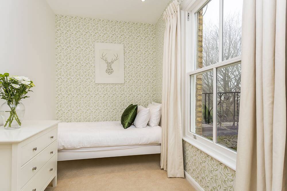 Ganze Wohnung, Atemberaubende 2-Bett-Appartement in Richmond in Richmond an der Themse, London