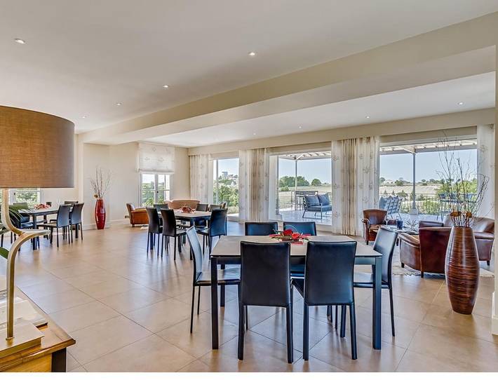 Gîte pour 6 personnes, avec vue ainsi que terrasse et jardin, animaux acceptés à Saint-Christophe-des-Bardes - 2