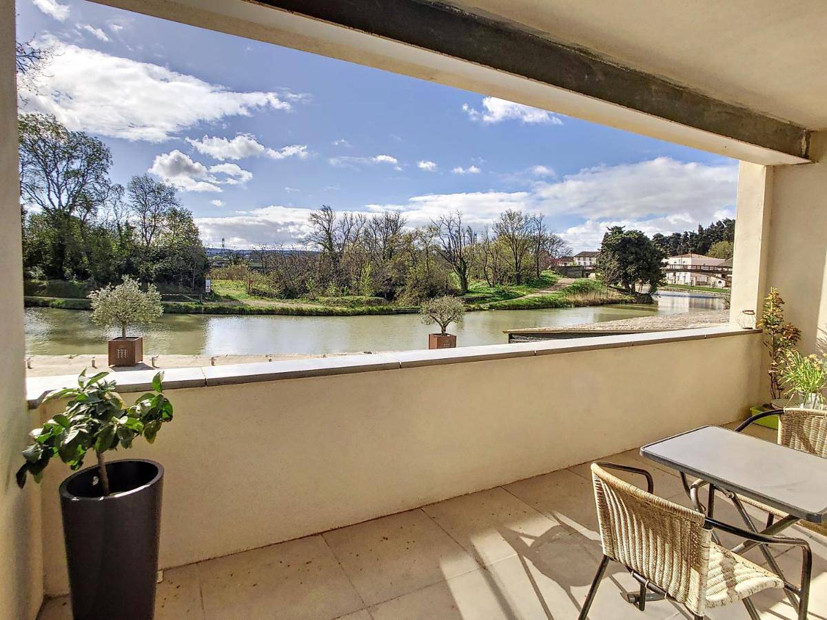 Appartement entier, Two-Bedroom Apartment in La Redorte, Région de Carcassonne