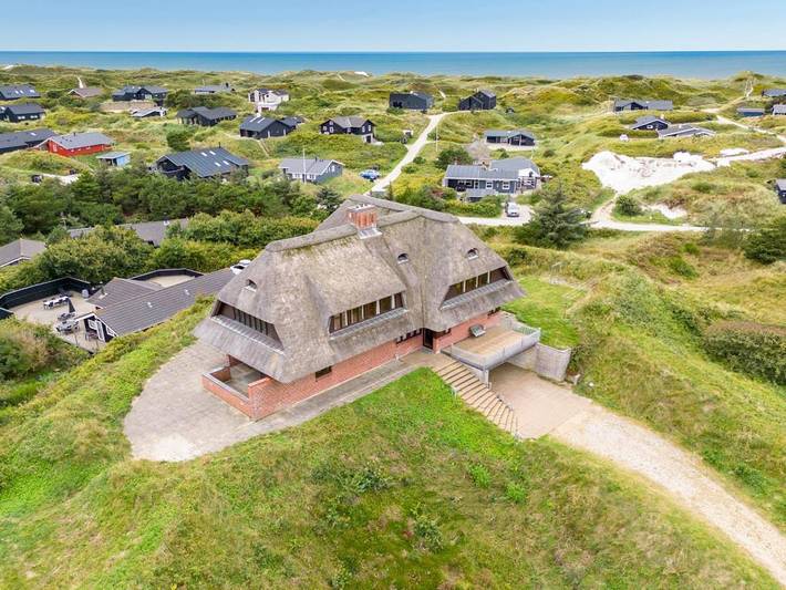 Ferienhaus mit Meerblick für 8 Personen, mit Sauna und Whirlpool in Henne Strand