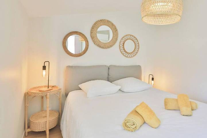 Cygne - Jolie maison marais d'Olonne I Jacuzzi in Olonne-sur-Mer, Les Sables-d'Olonne