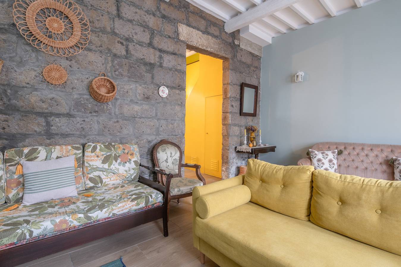 Holiday Home 'Casa Império - Azorean House' with Mountain View, Private Terrace and Wi-Fi in São Miguel Island, Povoação