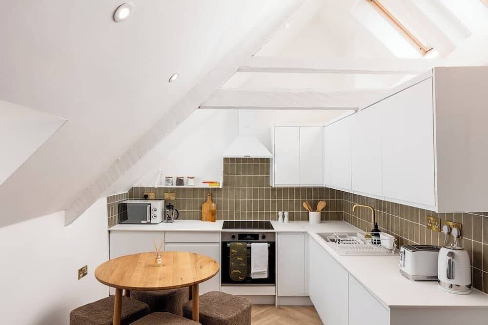 Entire apartment, Luxe Design - Boutique Cottage - Heart of Rothbury in Rothbury, Northumberland National Park