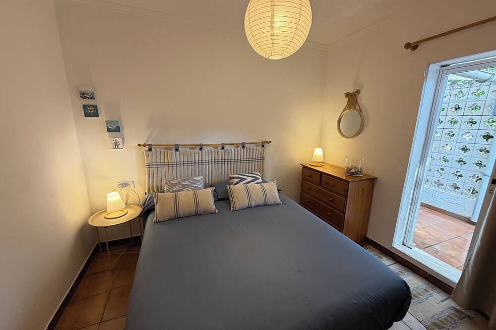 Sea and pins. Charming Casita with garden 1 minute from the beach and town center in Platja d'Aro, Costa Brava