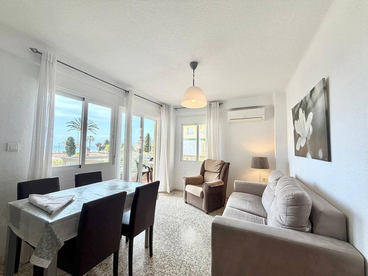 Geheel appartement, Terrasol San Gerardo 2-1-3 Frontal Al Mar in Playa de Torre del Mar, Torre del Mar