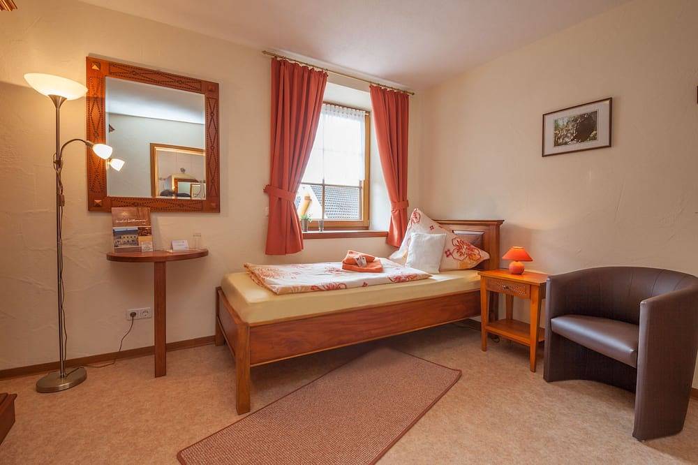 Ganze Wohnung, Standard Einzelzimmer - Spa und Wellness Hotel am Eifelsteig*** in Neroth, Vulkaneifel