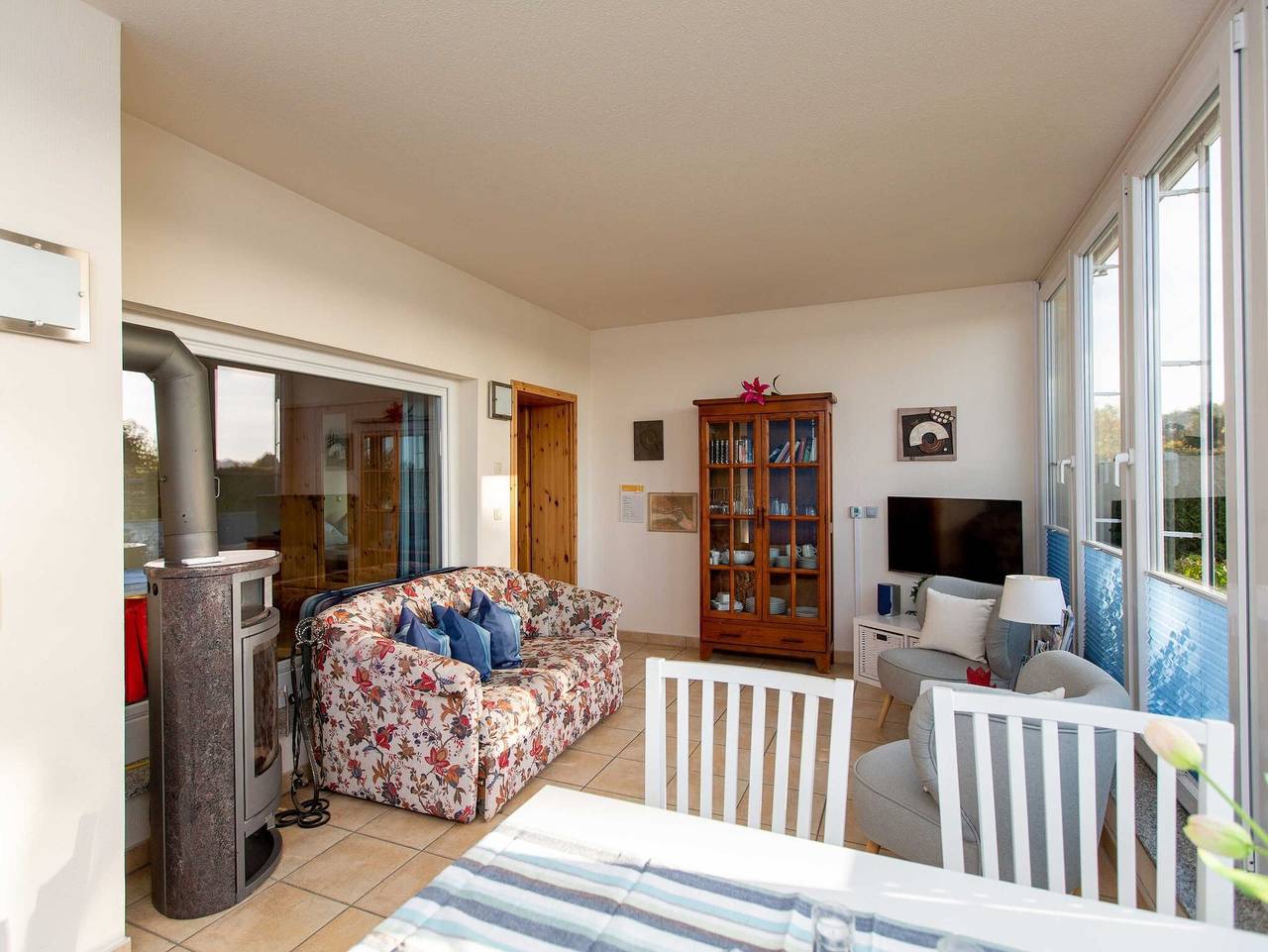 Appartement entier, Appartement "Direkt Am See" avec vue sur le lac, terrasse privée et Wi-Fi in Malchow, Fleesensee