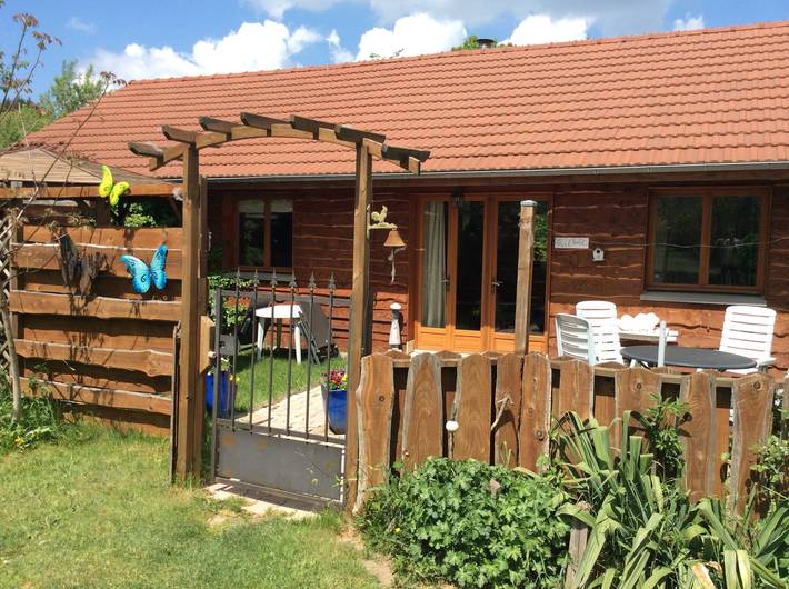 Gîte pour 4 personnes, avec Piscine et Sauna à Arfeuilles