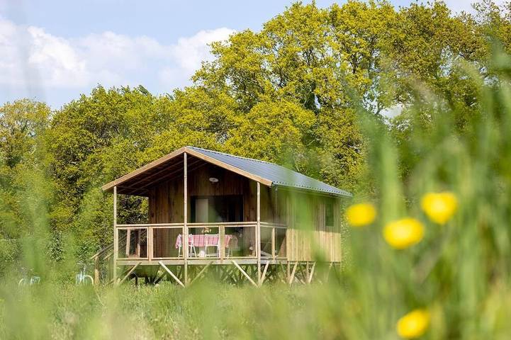 Chalet pour 5 personnes, avec Balcon ainsi que Jacuzzi et Sauna