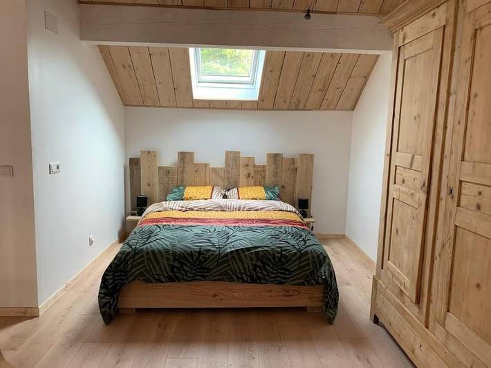 Location de vacances pour 4 personnes, avec Terrasse et Jardin à La Chapelle-sur-Furieuse - 3