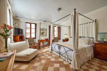Room in Pollença Town, Pollença für 4 