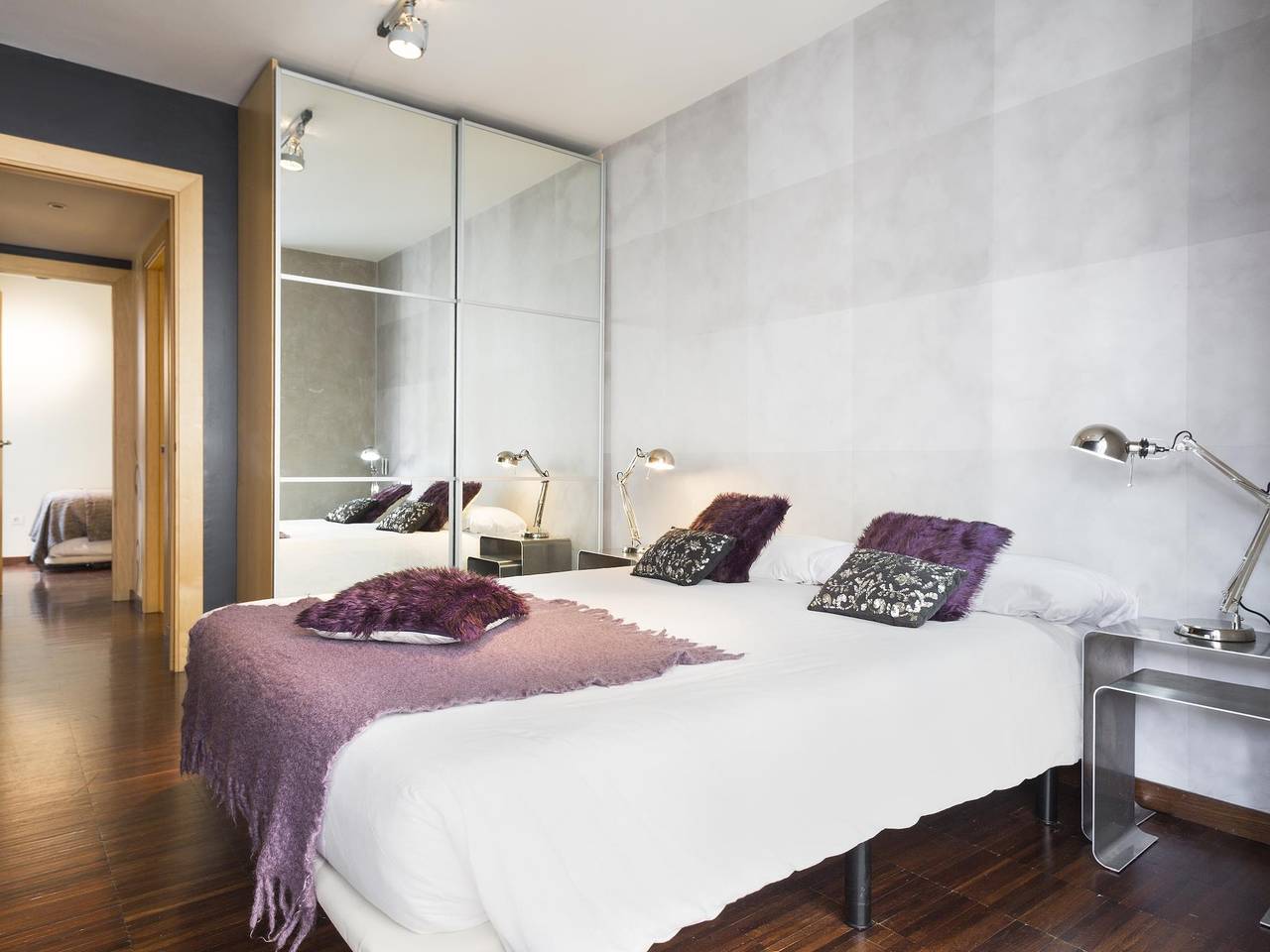 Geheel vakantieappartement, Vakantieappartement voor 4 personen met balkon in Barcelona Centre, Barcelona