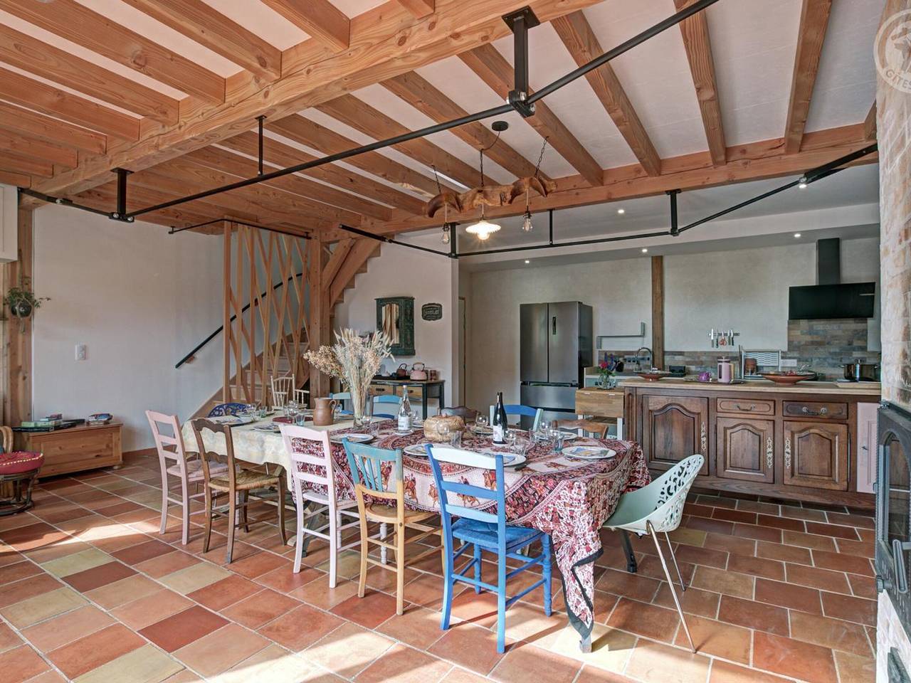 Gîte écologique spacieux avec jardin - Randonnées et patrimoine à découvrir in Le Cergne, Région de Roanne