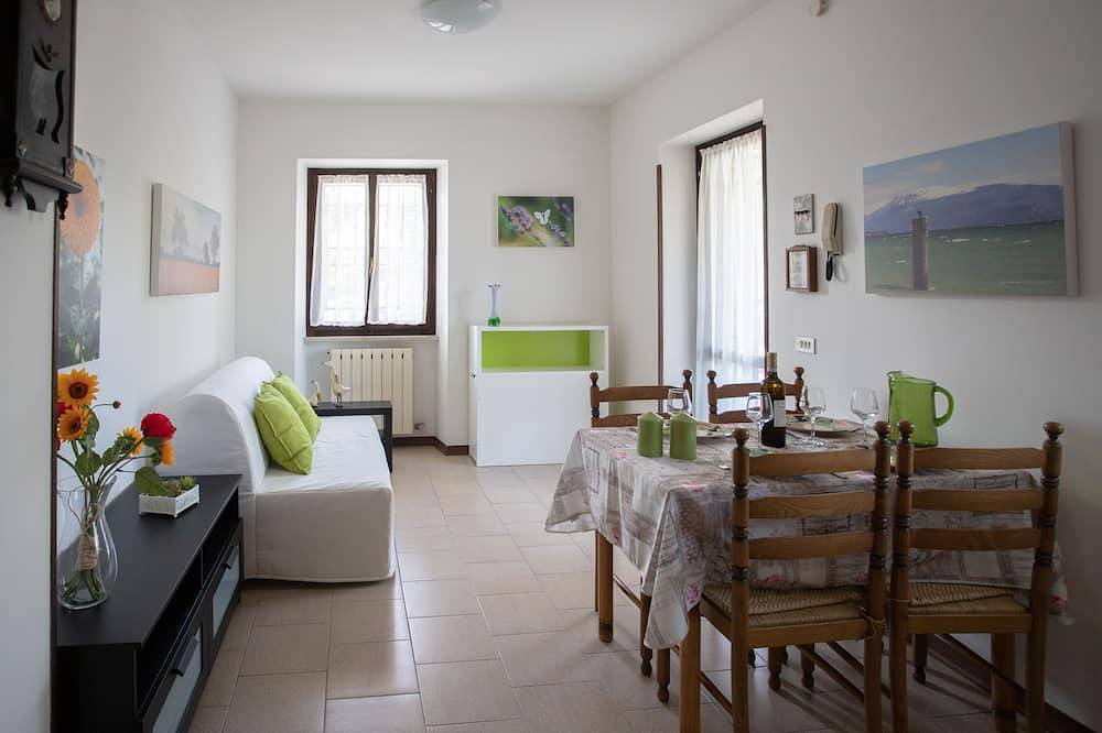 Bilocale Poggio Al Sole in Salò, Prealpi Gardesane