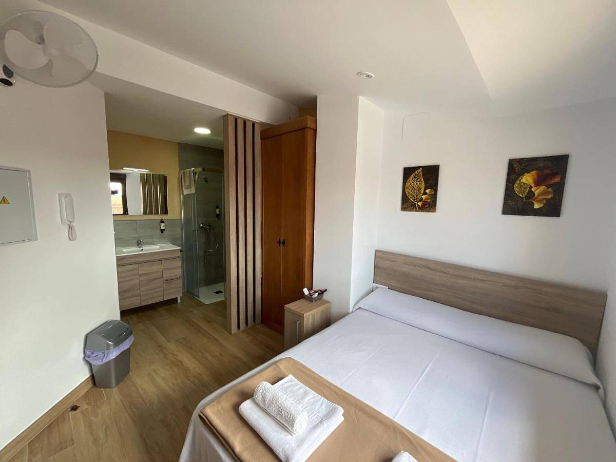 Apartamento entero, Mar De Nubes Piornal Habitación con baño Entre el valle del jerte y la vera in Piornal, Valle del Jerte
