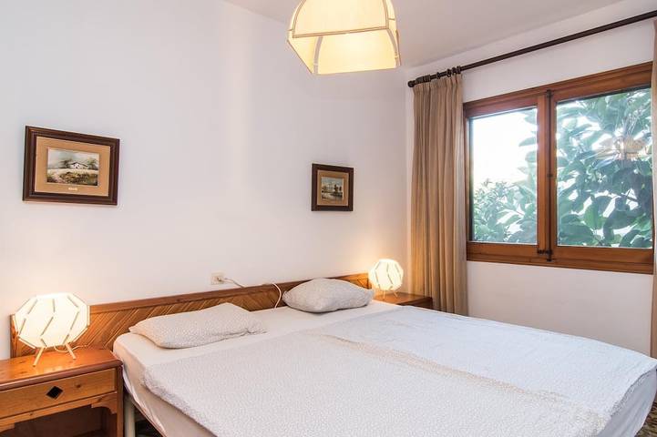 Ferienhaus für 10 Personen, mit Garten und Pool sowie Balkon in Canyamel - 4