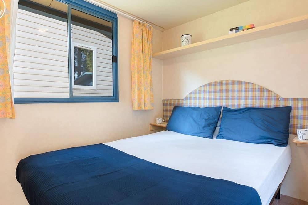 Camping Village Baia Blu La Tortuga in Lu Lamoni, Vignola Mare