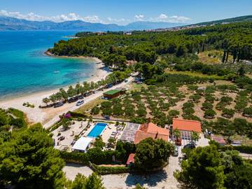 Villa til 10 Personer i Supetar, Brac, Bilde 1