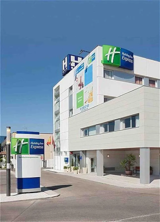 Hotel para 2 personas - 1