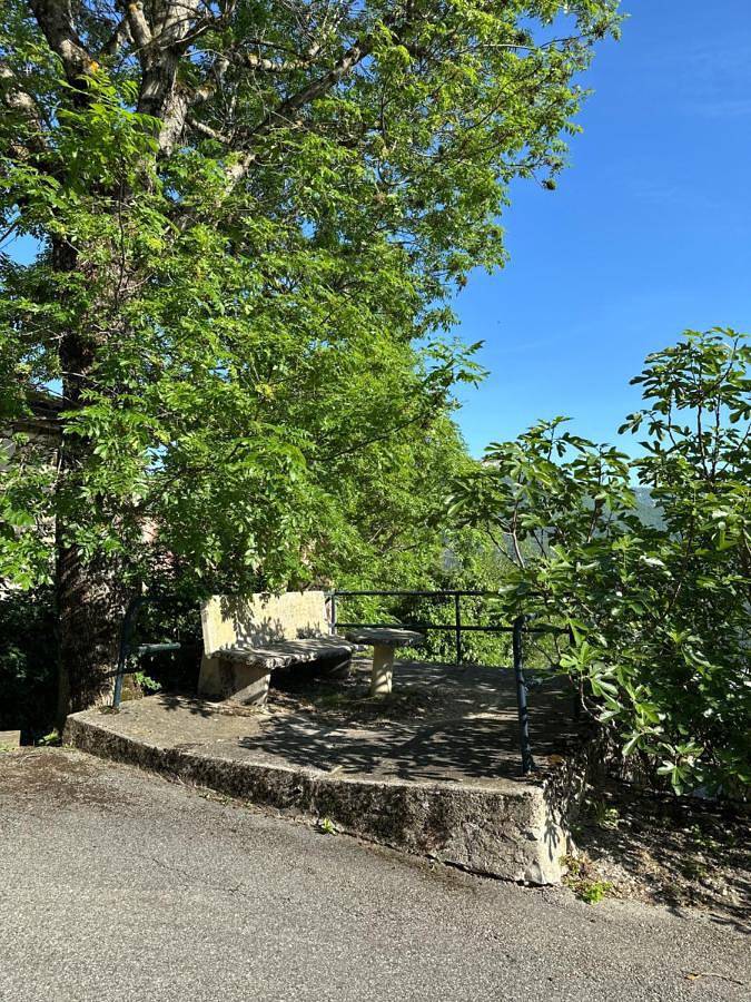 Chambre d’hôte pour 2 personnes, avec Terrasse ainsi que Piscine et Vue dans Drôme provençale - 3