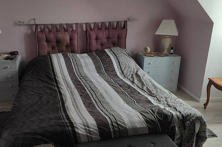 Gîte pour 8 personnes, avec jardin à Vernouillet - 4