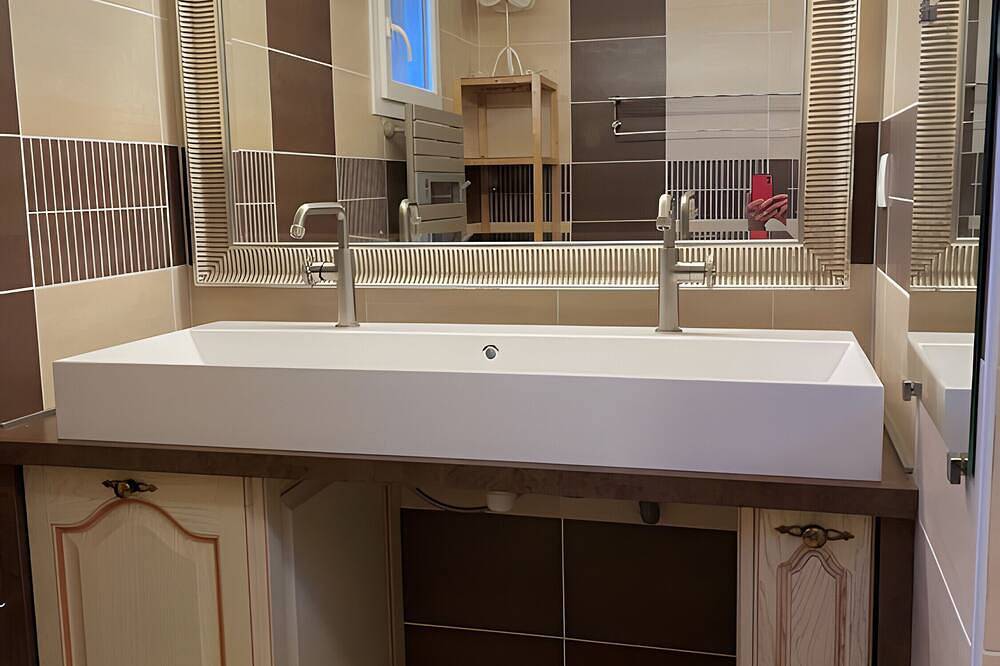 Gîte « Maguy Les Oliviers »: Vista a la montaña, Wi-Fi y aire acondicionado in Couiza, Parque Natural Regional Corbières-Fenouillèdes