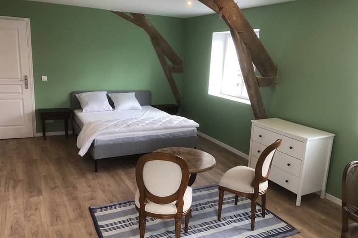 Gîte pour 18 personnes, avec jardin et terrasse dans Segré-en-Anjou-Bleu - 2