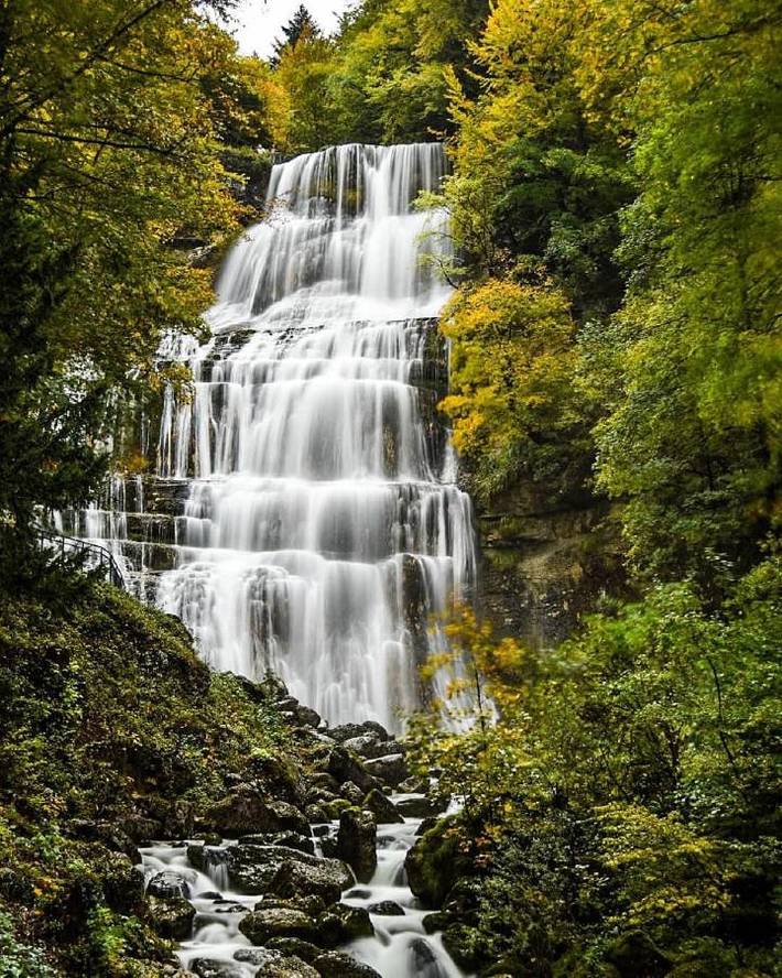 Location de vacances pour 2 personnes, avec jardin et vue dans Cascades du Hérisson - 4