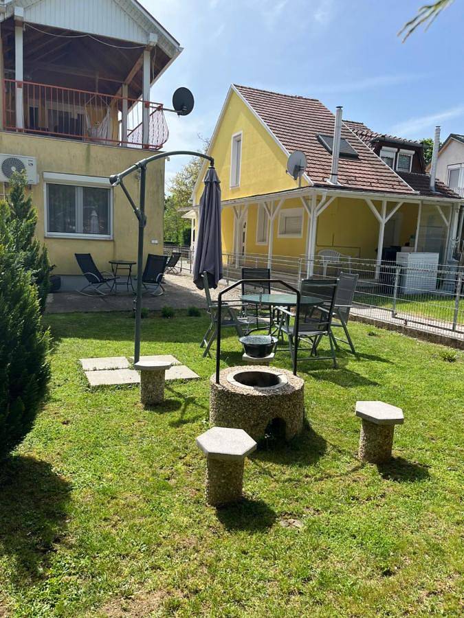 Ganze Wohnung, Réka Apartmanház in Bük, Komitat Eisenburg