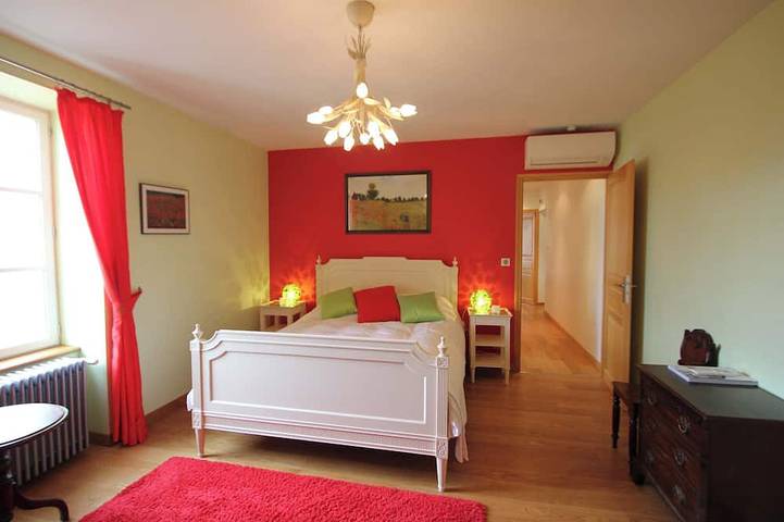 Location de vacances pour 6 personnes, avec jardin à Puligny-Montrachet - 2