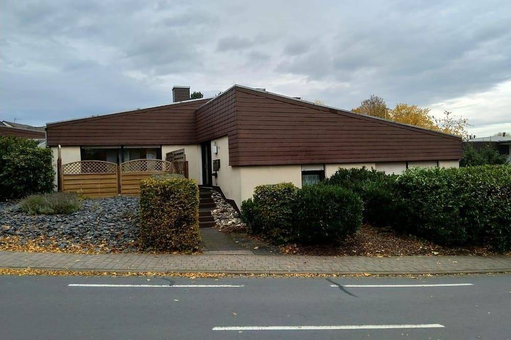 Ganze Wohnung, Ferienwohnung Altenkirchen in Altenkirchen (Westerwald), Altenkirchen & Umgebung