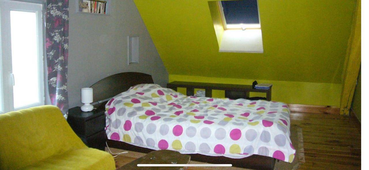 Appartement entier, One-Bedroom Apartment in Beaulieu-sur-Loire, Région de Montargis