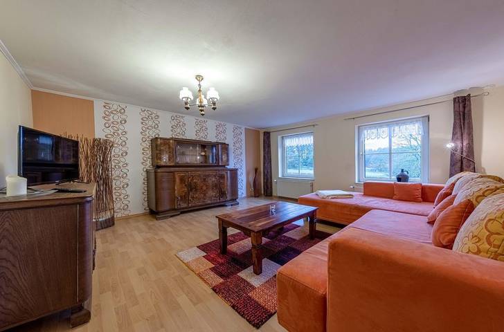 Ferienwohnung für 4 Personen, mit Terrasse und Garten sowie Sauna und Seeblick in Schorssow - 3