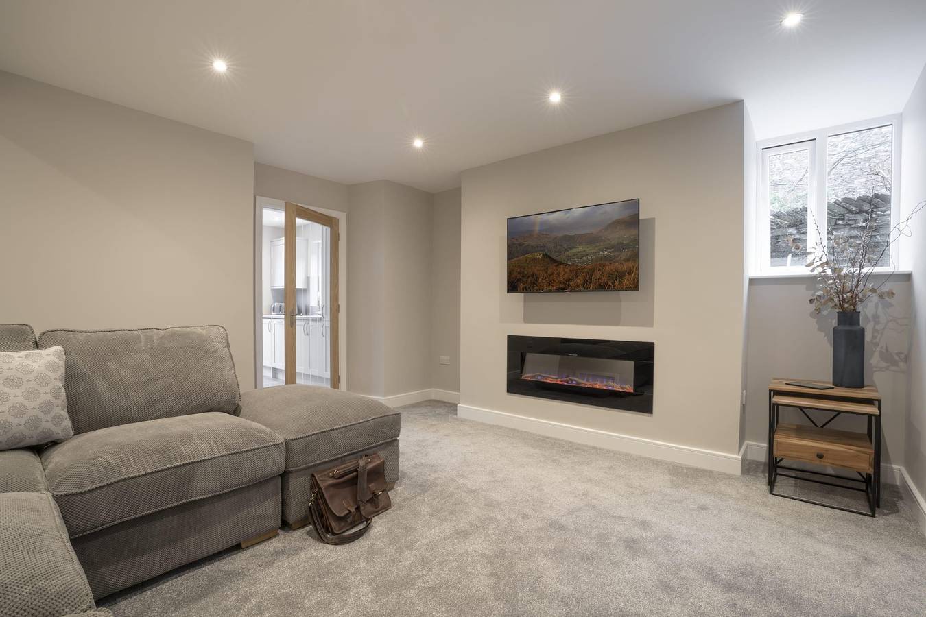 Entire apartment, The Hideaway with Cosy Fireplace by Letmestay in Ambleside, Lake District