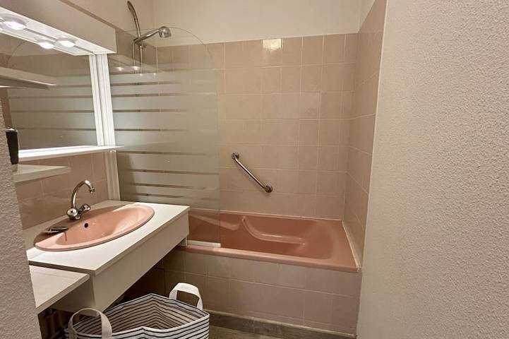 Apartamento entero, 🏖️ Les Pieds dans le Sable - Unique Apartment with Direct Beach Access in Le Crotoy, Región de Abbeville