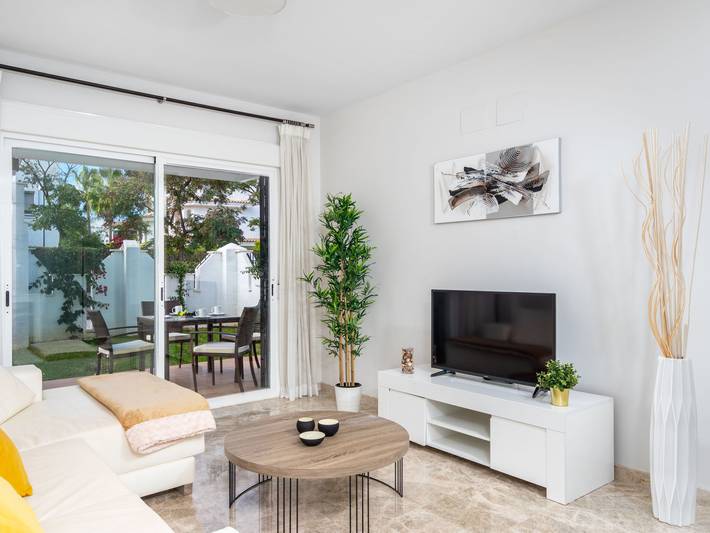 Ferienhaus für 4 Personen, mit Terrasse und Garten in Marbella - 2