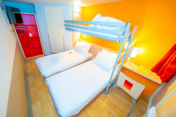 Hôtel pour 2 personnes, avec terrasse, animaux acceptés à Monéteau - 3