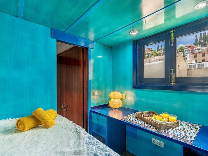 Ganze Ferienwohnung, Ferienwohnung für 5 Personen mit Balkon/Terrasse in Realejo-San Matías, Granada