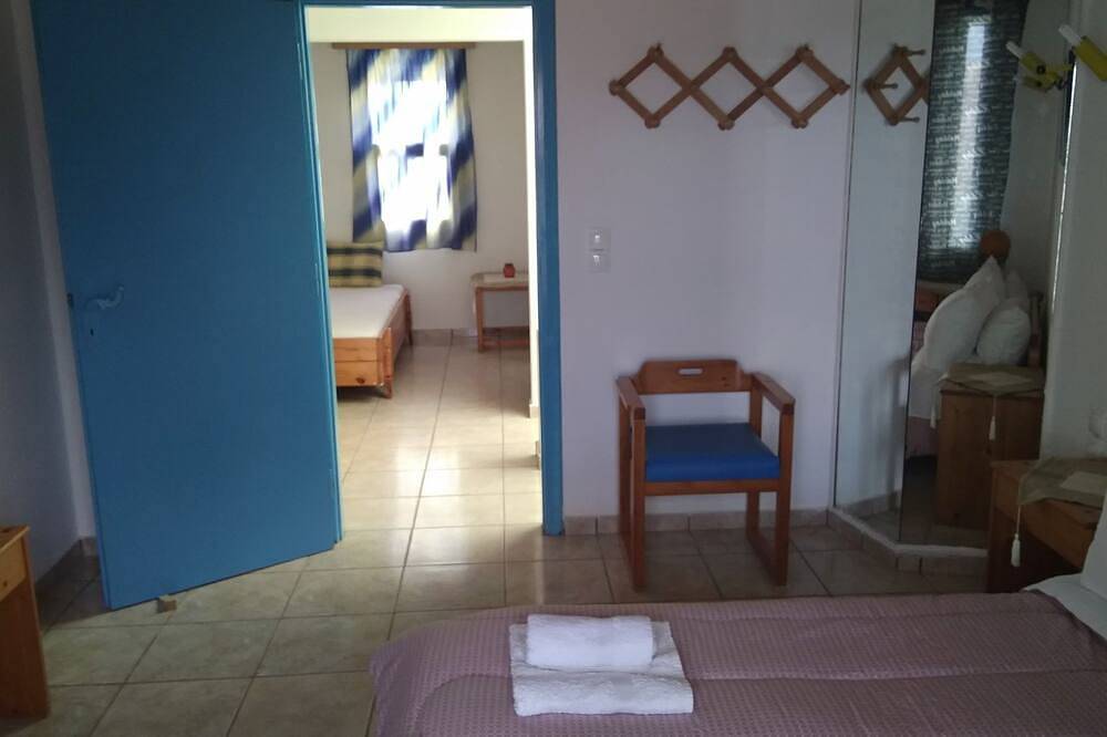 Ganze Wohnung, Villa Irene 3 * Zweistöckige Wohnung in der Nähe des Meeres * Sandstrand in Kokkini Hani, Iraklio-Heraklion und Umgebung