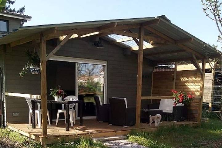 Gîte pour 4 personnes, avec terrasse et jardin, animaux acceptés à Saubion