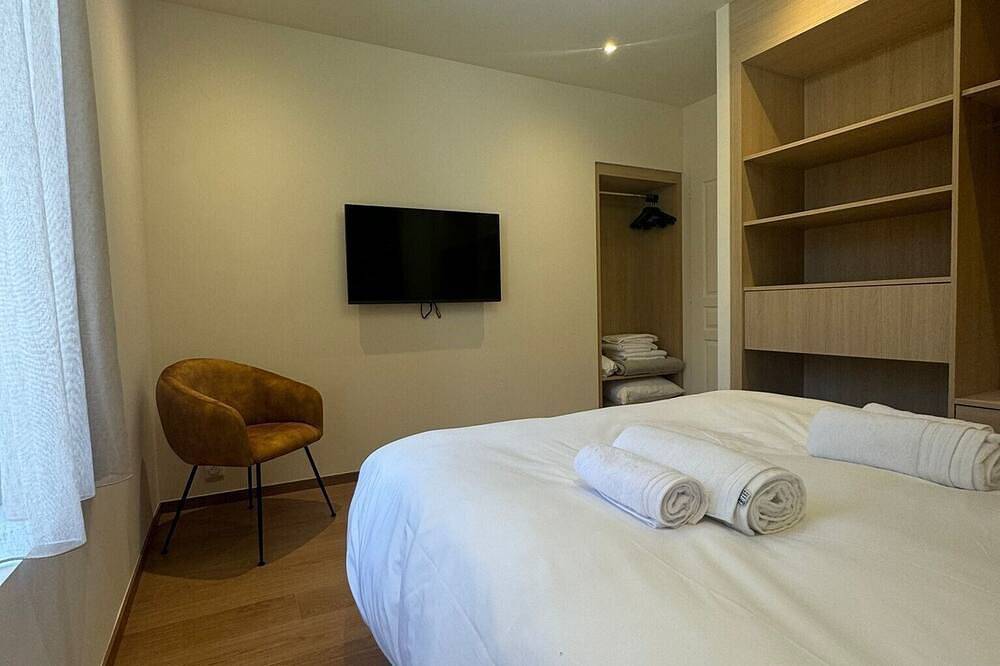 Ganze Wohnung, Residence Villabellefleur-Apartment La Colchique in Château-Queyras, Château-Ville-Vieille