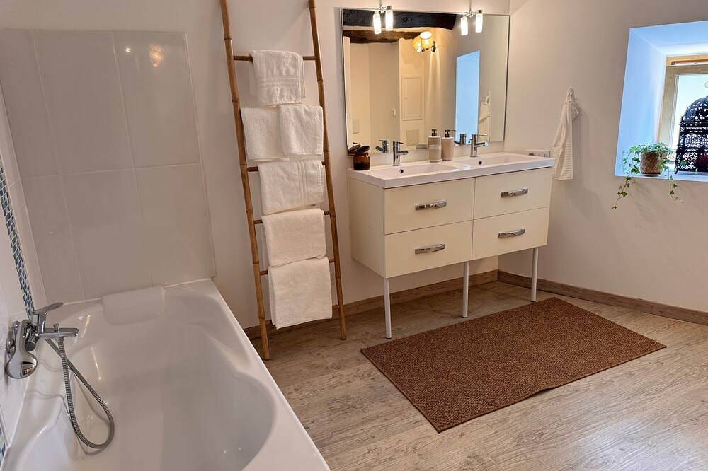 Apartamento entero, The Ventoux Terrace in Montbrun-les-Bains, Región de Nyons