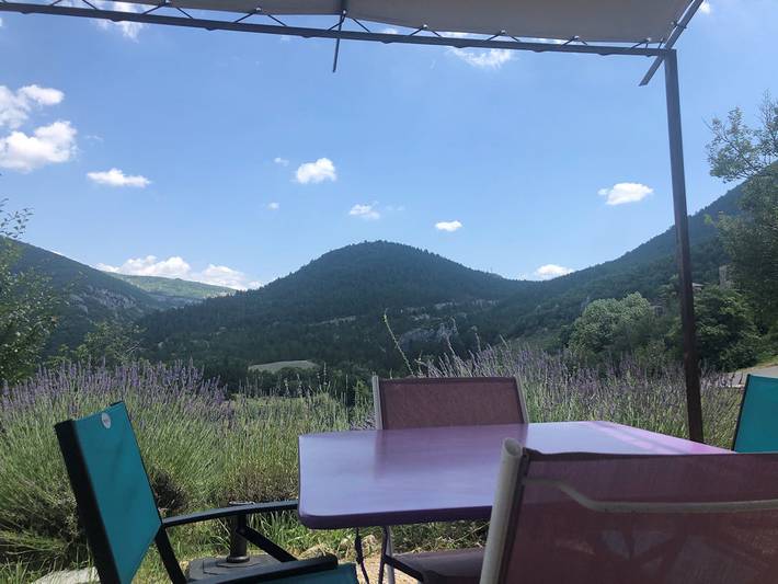 Gîte pour 2 personnes, avec jardin