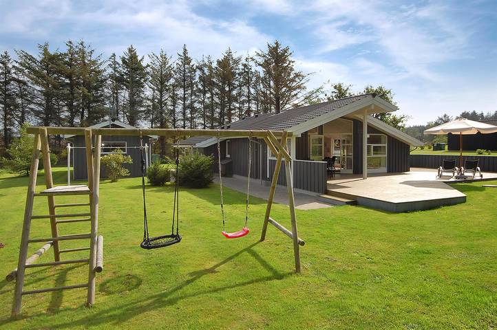 Ferienhaus für 8 Personen, mit Whirlpool und Terrasse sowie Sauna in Grønhøj Strand - 2