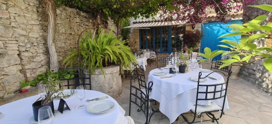 Location de vacances pour 4 personnes, avec Terrasse à La Colle-sur-Loup - 2