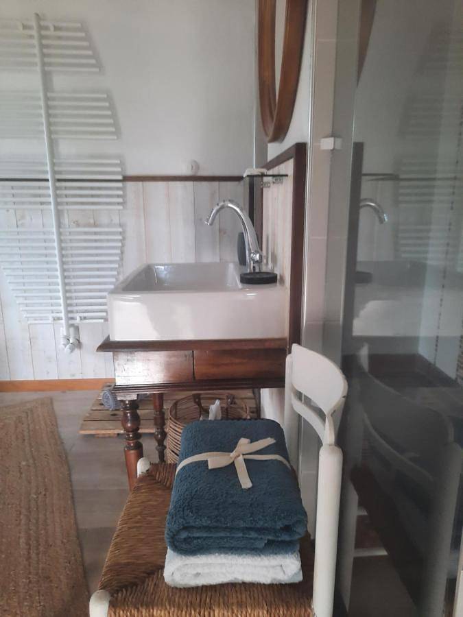 Chambre d’hôte pour 2 personnes, avec jardin et vue dans Argences en Aubrac - 2