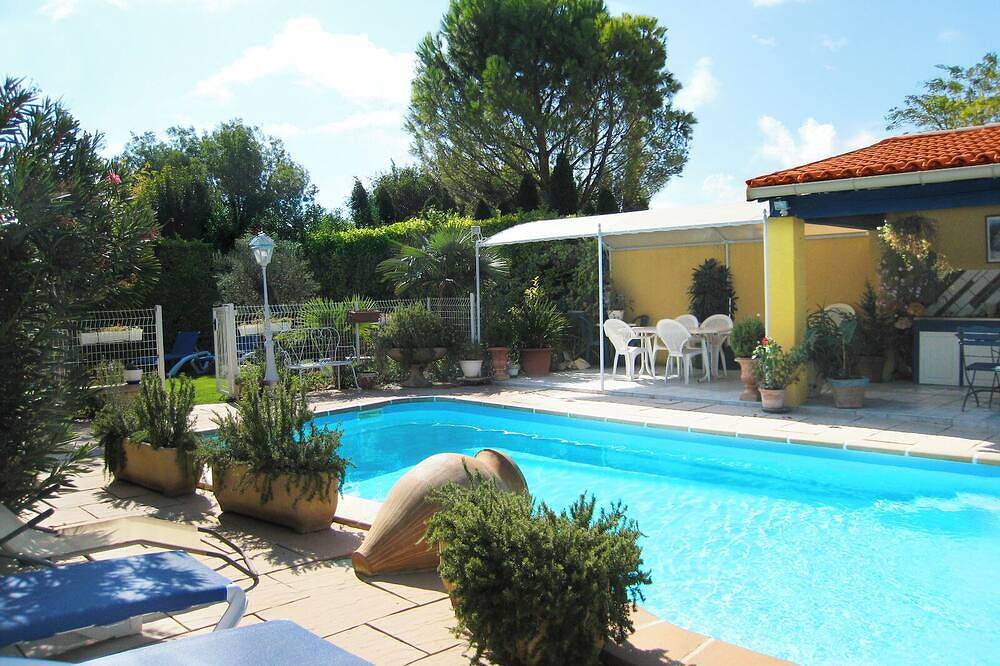 Gîte pour 4 Personnes dans L'Isle-sur-la-Sorgue, Provence